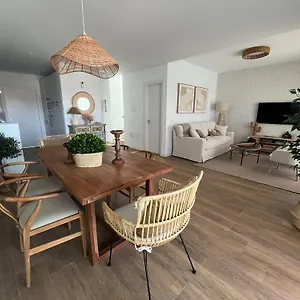 Villa Serena Homes By Livvo, Playa Blanca (Lanzarote)
